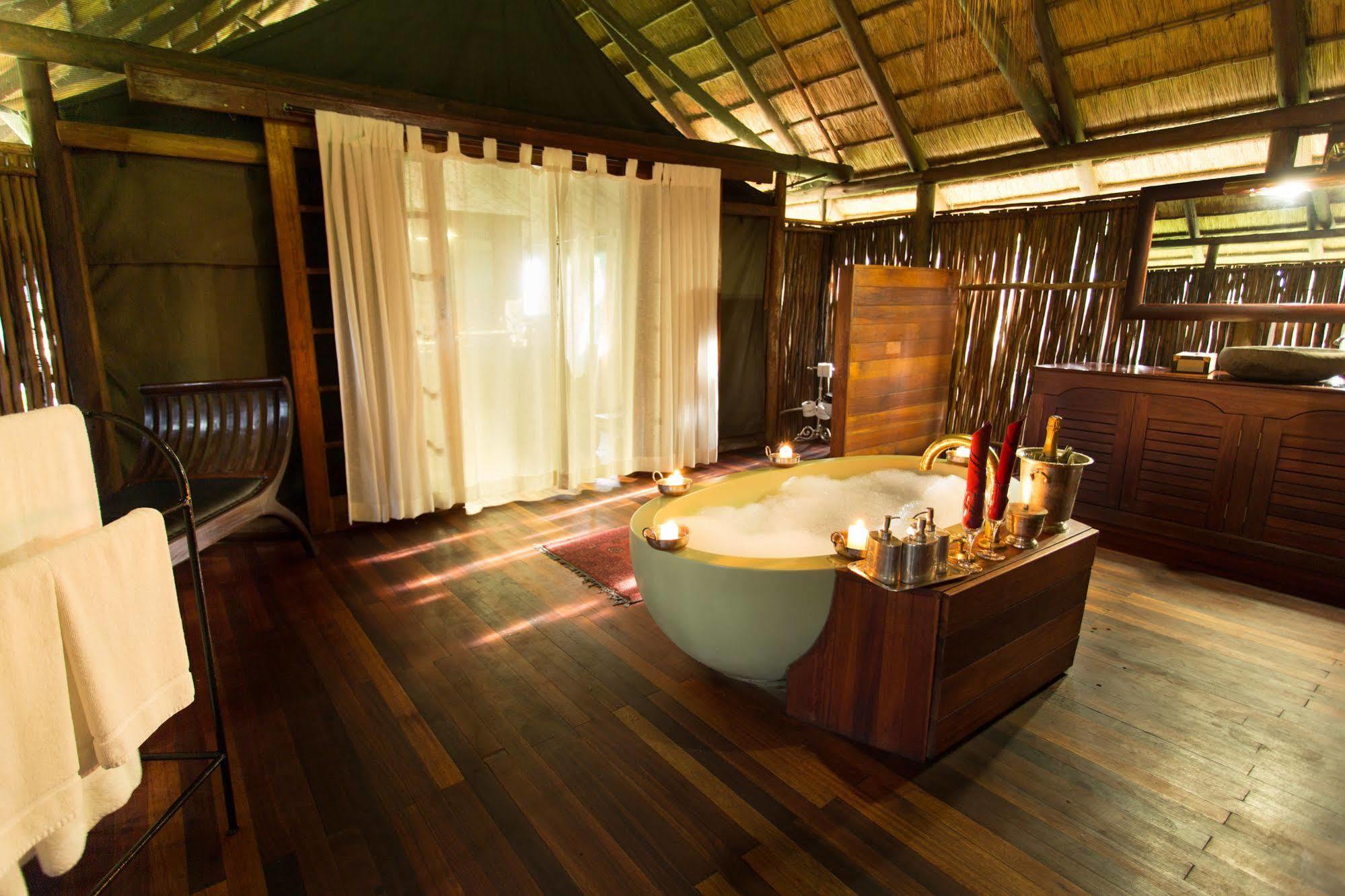 Hotel Selinda Camp à Selinda Reserve Extérieur photo